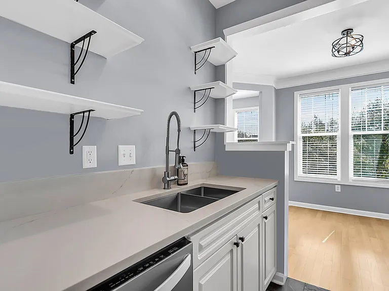 2332 Chatelain Way #1 — Photo 14