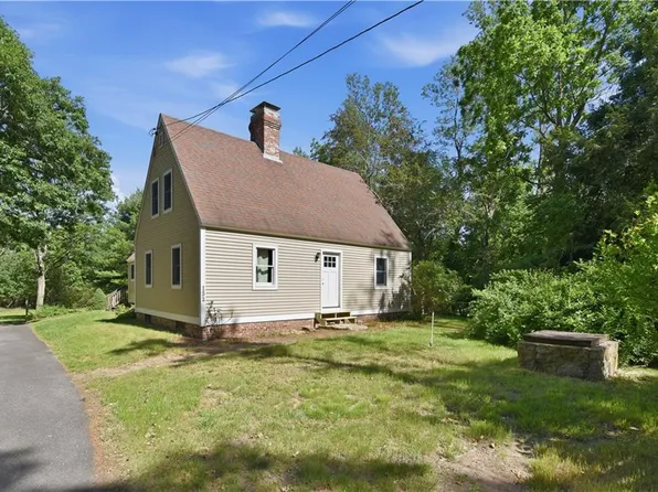152 Hallville Rd, Exeter, RI 02822