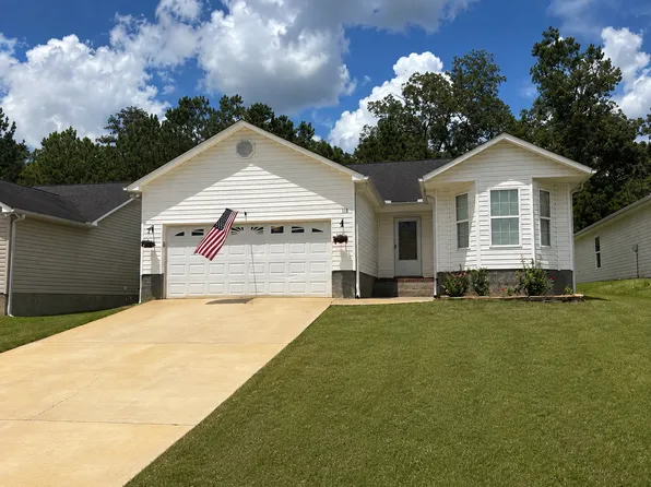 118 Pinehurst Ct, Dublin, GA 31021