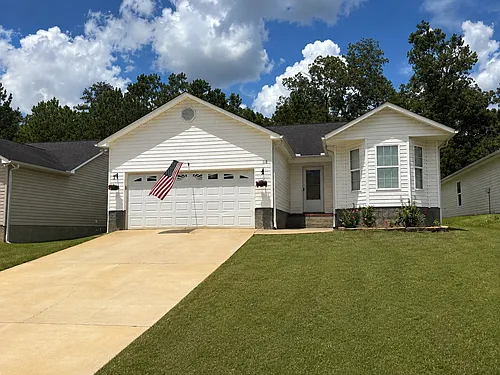 118 Pinehurst Ct Photo 1