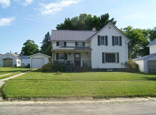 311 Buffalo St, Strawberry Point, IA 52076