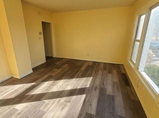 913 College Ave UNIT 2, Racine, WI 53403