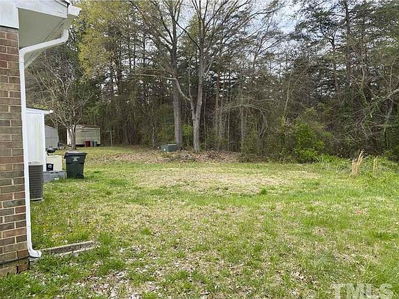 5th image of 1218 Melrose Dr