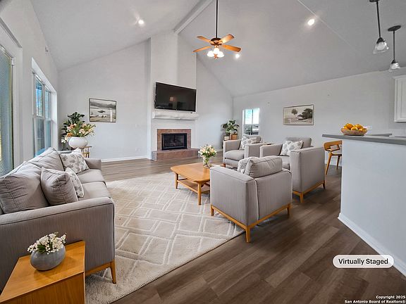 2nd image of 192 BONNIES WAY