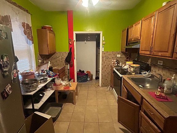 5th image of 2844 N Hancock St