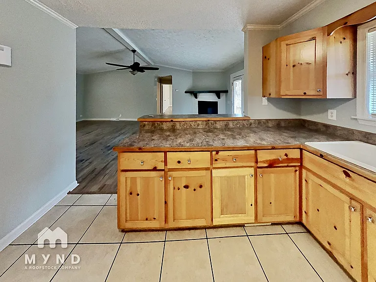 275 Oak Hill Cir — Photo 5