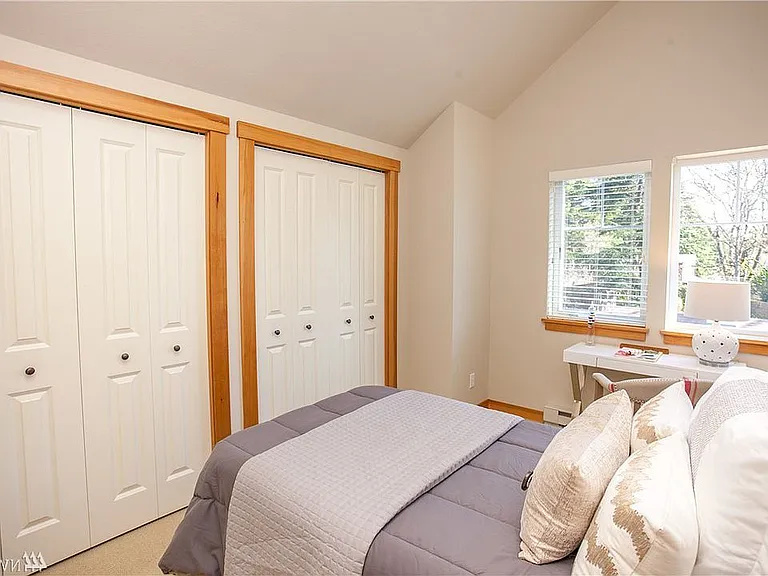 115 Hall Brothers Loop #201 — Photo 11