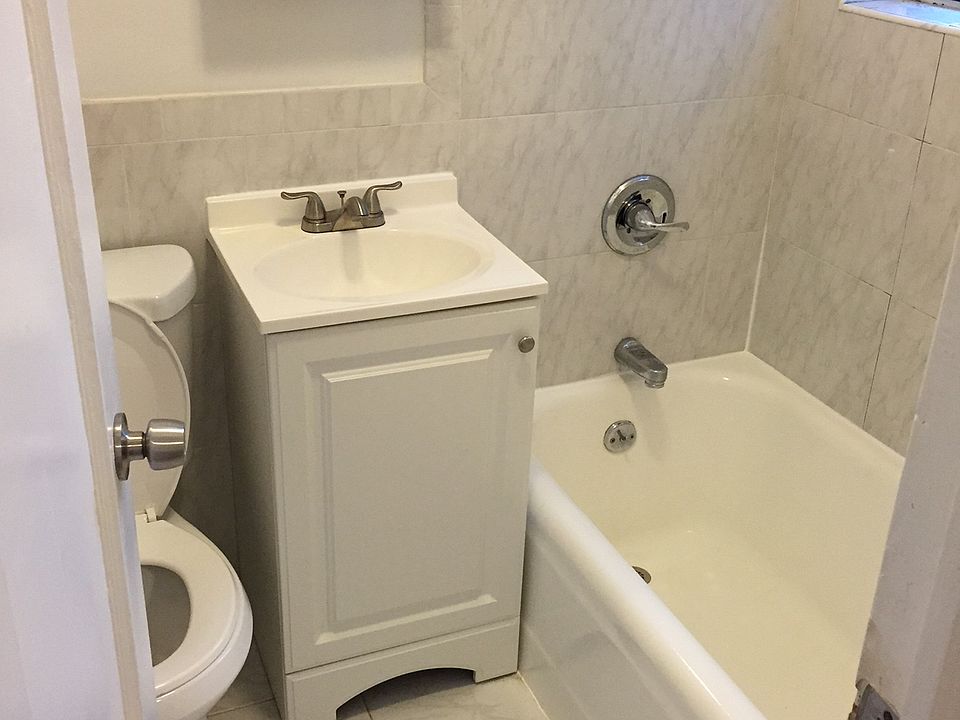 1st image of 4145 52nd St APT 5E