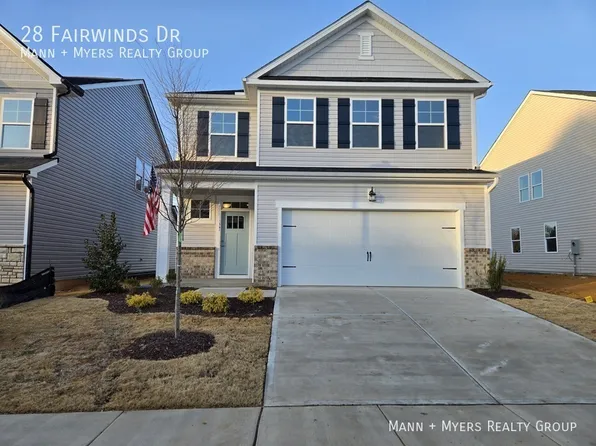 28 Fairwinds Dr, Lillington, NC 27546