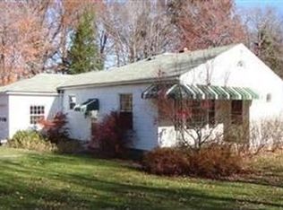 1497 Mapleview Dr, Seven Hills, OH 44131