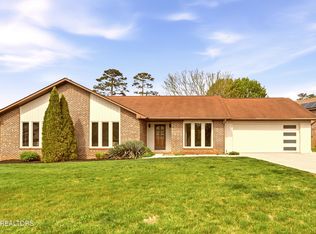 3205 Roanoke Cir, Knoxville, TN 37920