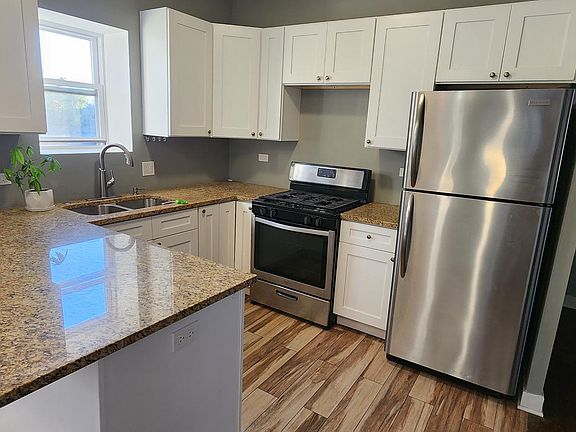 2nd image of 1100 N Massasoit Ave #2