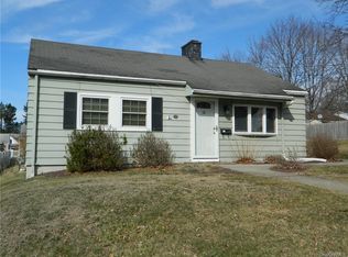18 Gardner St, Newburgh, NY 12550