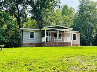 140 Trent Rd, Statesville, NC 28677