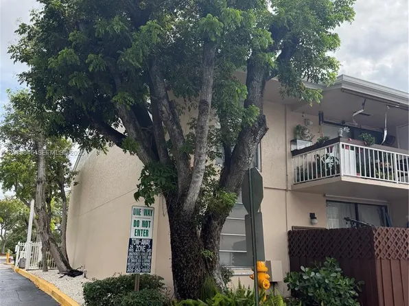 13781 SW 66th St APT 231-B, Miami, FL 33183