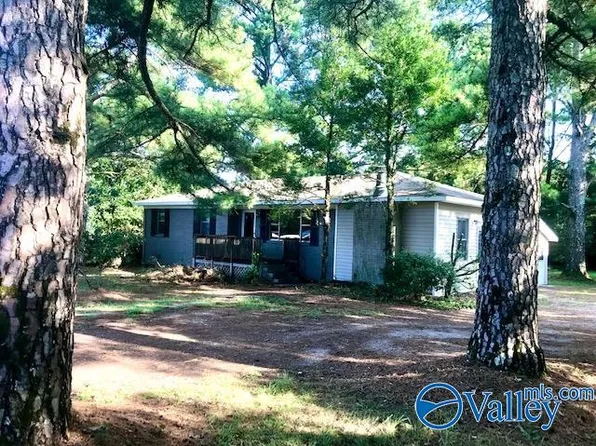 3523 Stringfield Rd NW, Huntsville, AL 35810