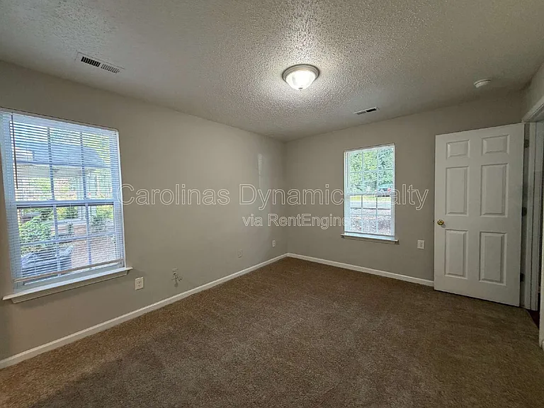 709 Key St — Photo 13