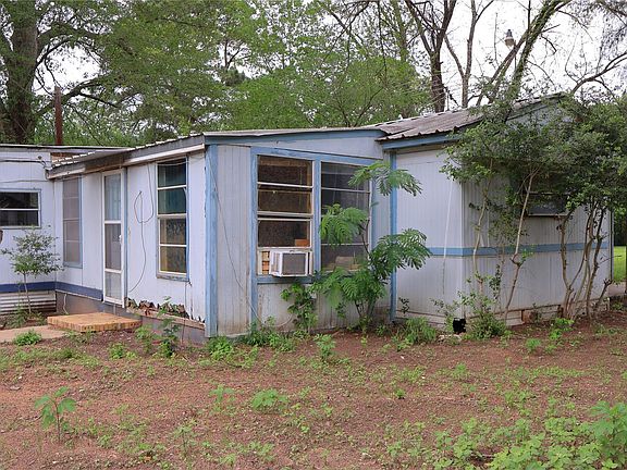 4th image of 175 Ash St