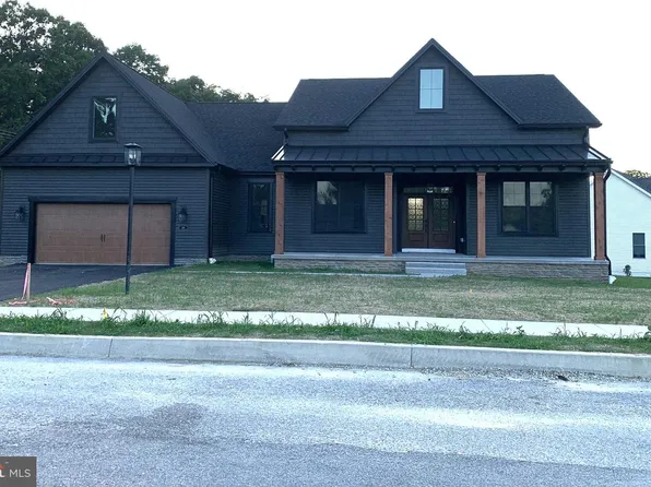 130 Quartz Ridge Rd #4, Hanover, PA 17331