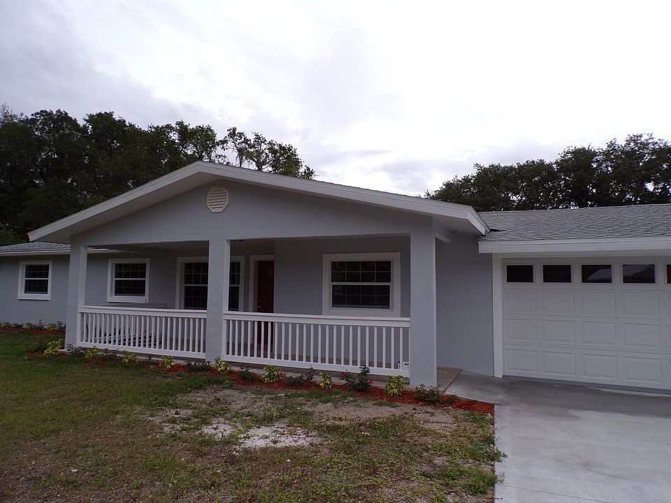 Entrance with covered porch