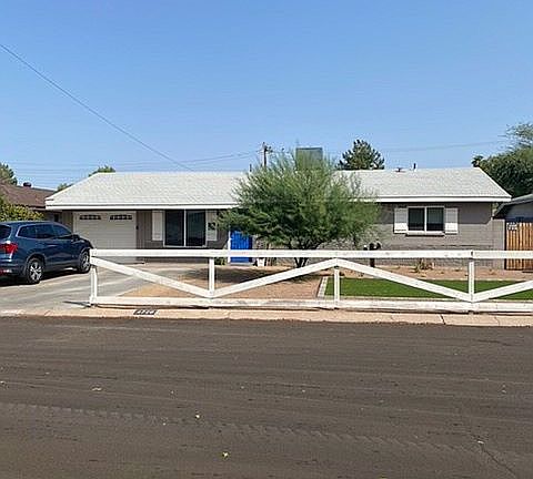 2nd image of 4728 E Monte Vista Rd