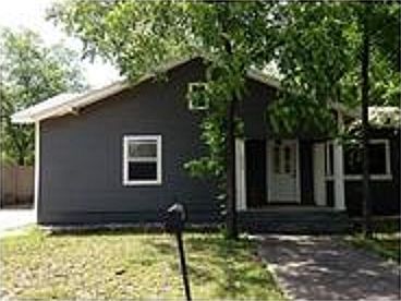 1st image of 1933 College St