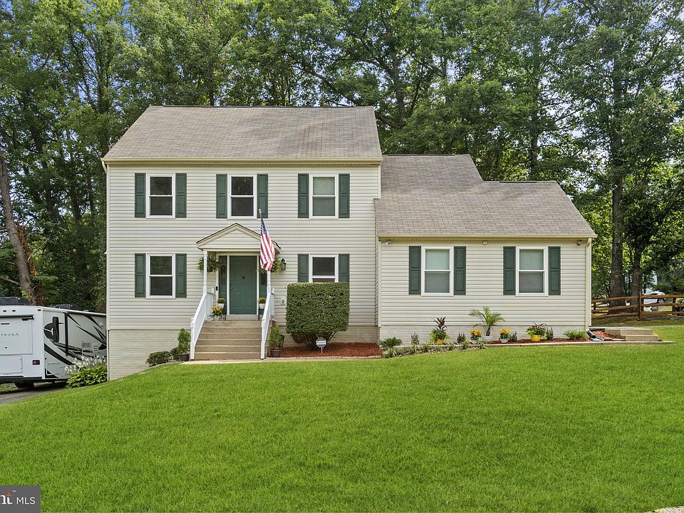1st image of 11917 Oakhurst Dr