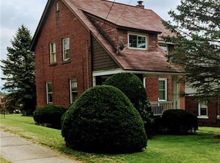 460 Washington St, Springdale, PA 15144