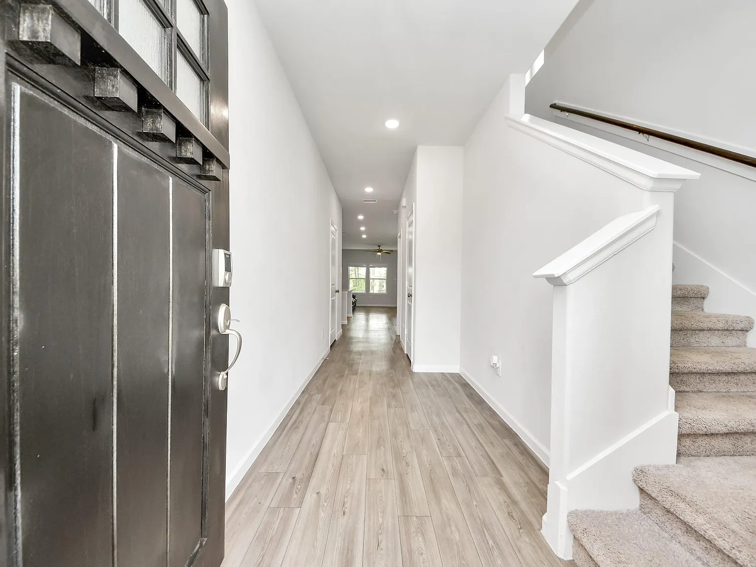 4 bed, 2.5 bath, 1847 sqft, $2,250 — Photo 3