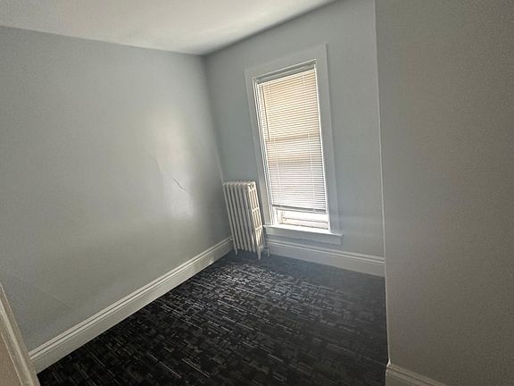 5th image of 28 Monroe Ave Unit 4