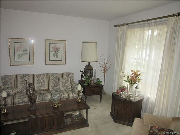 2nd image of 9022 Marlow Dr