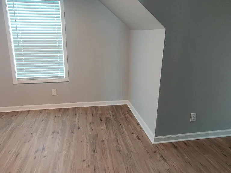 690 N Stevens Cir — Photo 12