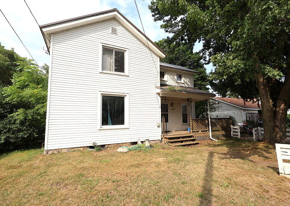 1st image of 435 Romine St