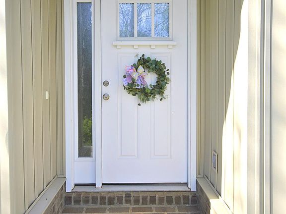 2nd image of 1084 Tori Ct