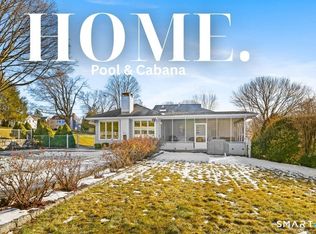 88 Chestnut Hill Rd, Trumbull, CT 06611