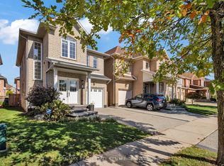 86 Glendarling Cres, Hamilton, ON L8E0B1