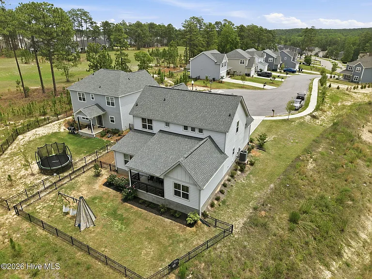 160 Falkirk Ct — Photo 7