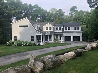 87 Porter Rd, Andover, MA 01810