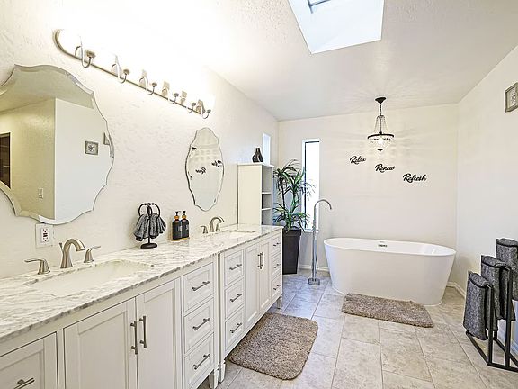3rd image of 7481 E Camino Santo