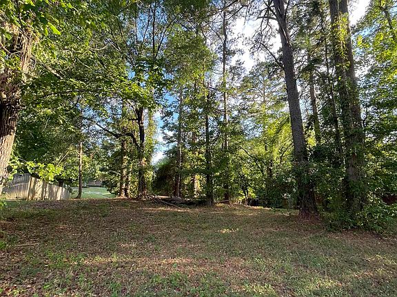 2nd image of 3505 Wyatt Ln