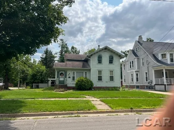 705 College Ave, Adrian, MI 49221