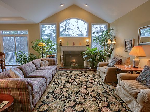 2nd image of 5382 Pembrooke Crossing Ct