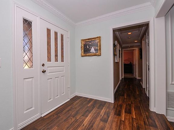 2nd image of 3625 Teakwood Ln