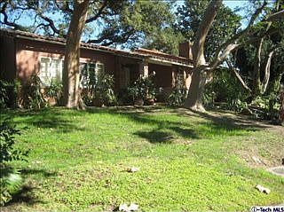 1st image of 1429 W Valleyheart Dr