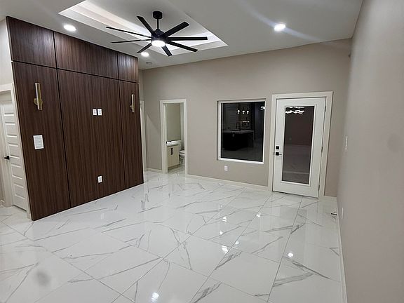 5th image of 220 Lusitano Dr
