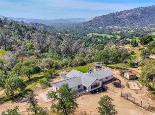 30833 Pennyroyal Ln, Prather, CA 93651