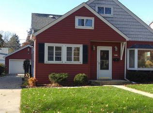 4431 S Austin St, Milwaukee, WI 53207