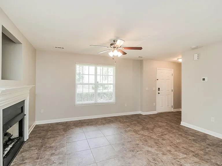 2648 Reid Park Ln — Photo 5
