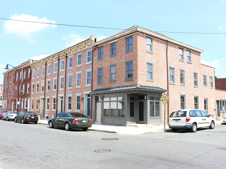 44-46 N Stockton St #C — Photo 1