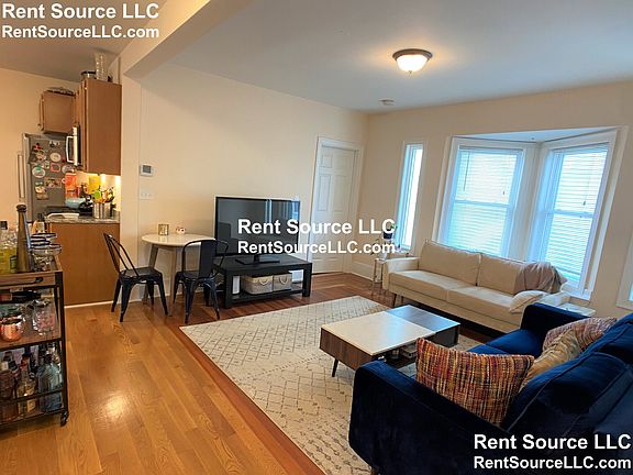 5th image of 23 Willard Ave #2